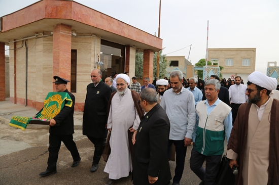 حضور کاروان خدام آستان مقدس رضوی در بیمارستان امام علی (ع) 